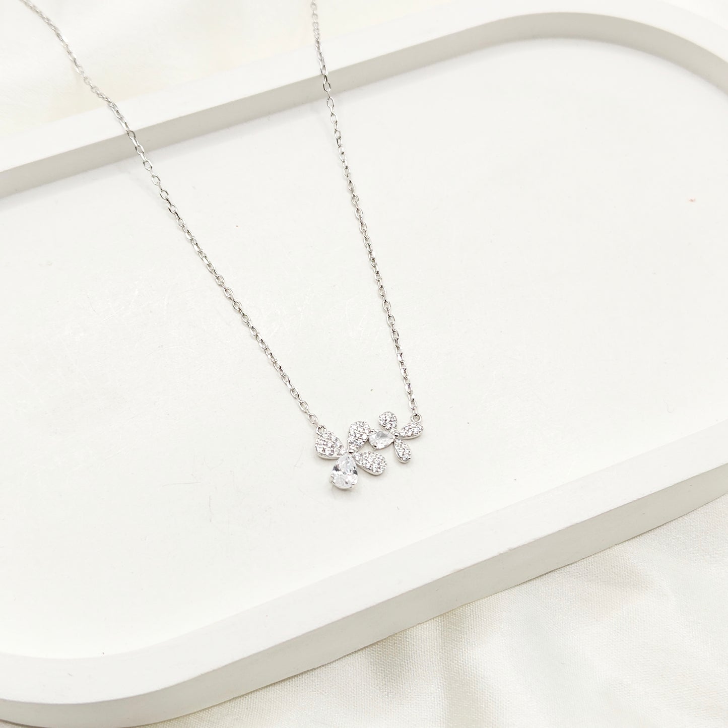 Flora Necklace 925 Silver