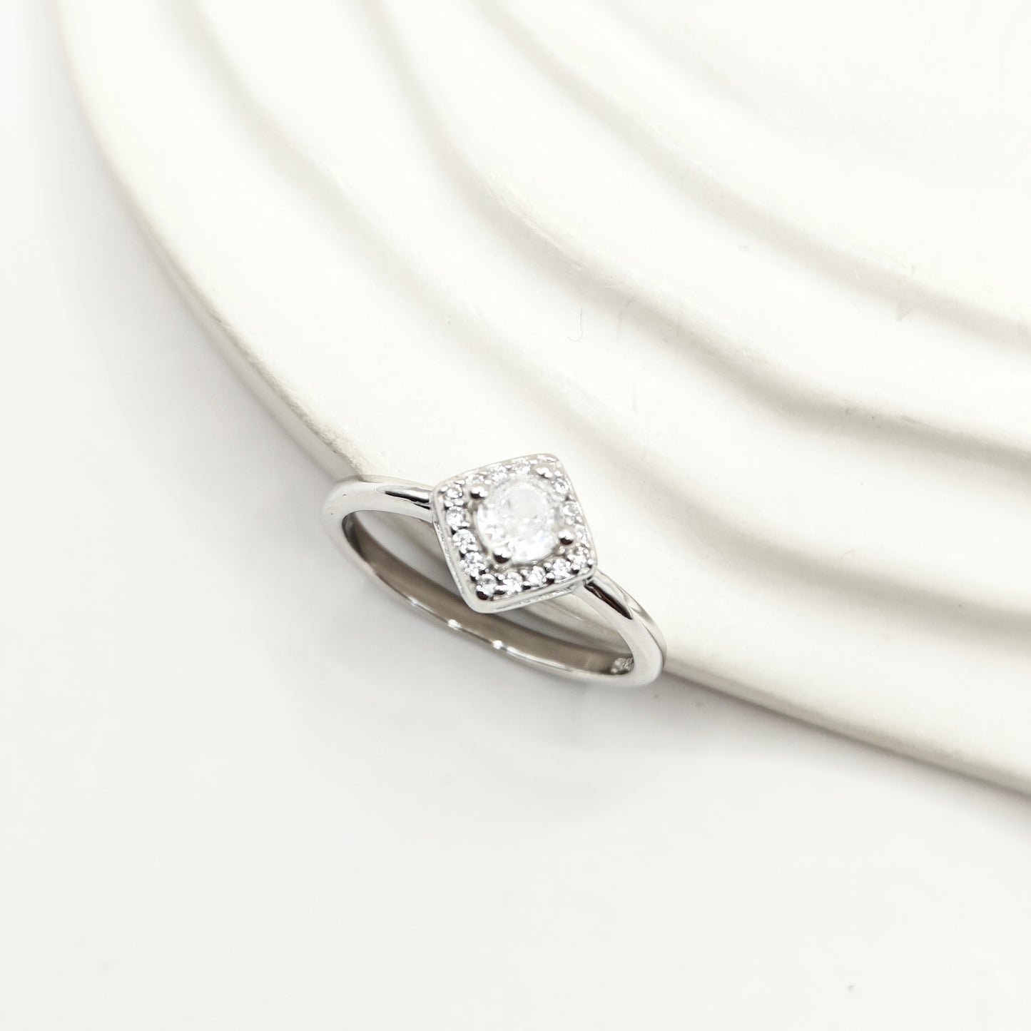 Clara Ring 925 Silver