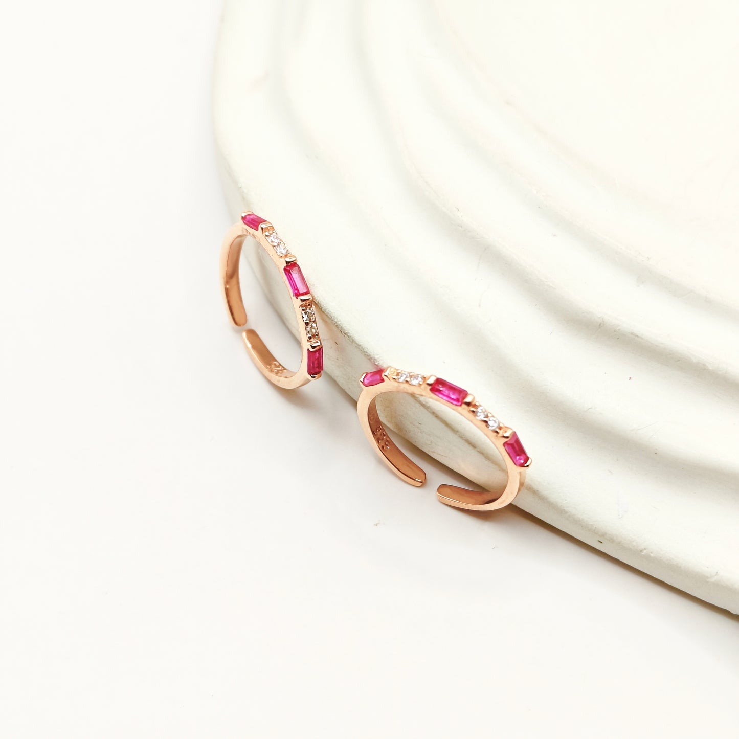 Ruby Rosegold Plated Toering 925 Silver