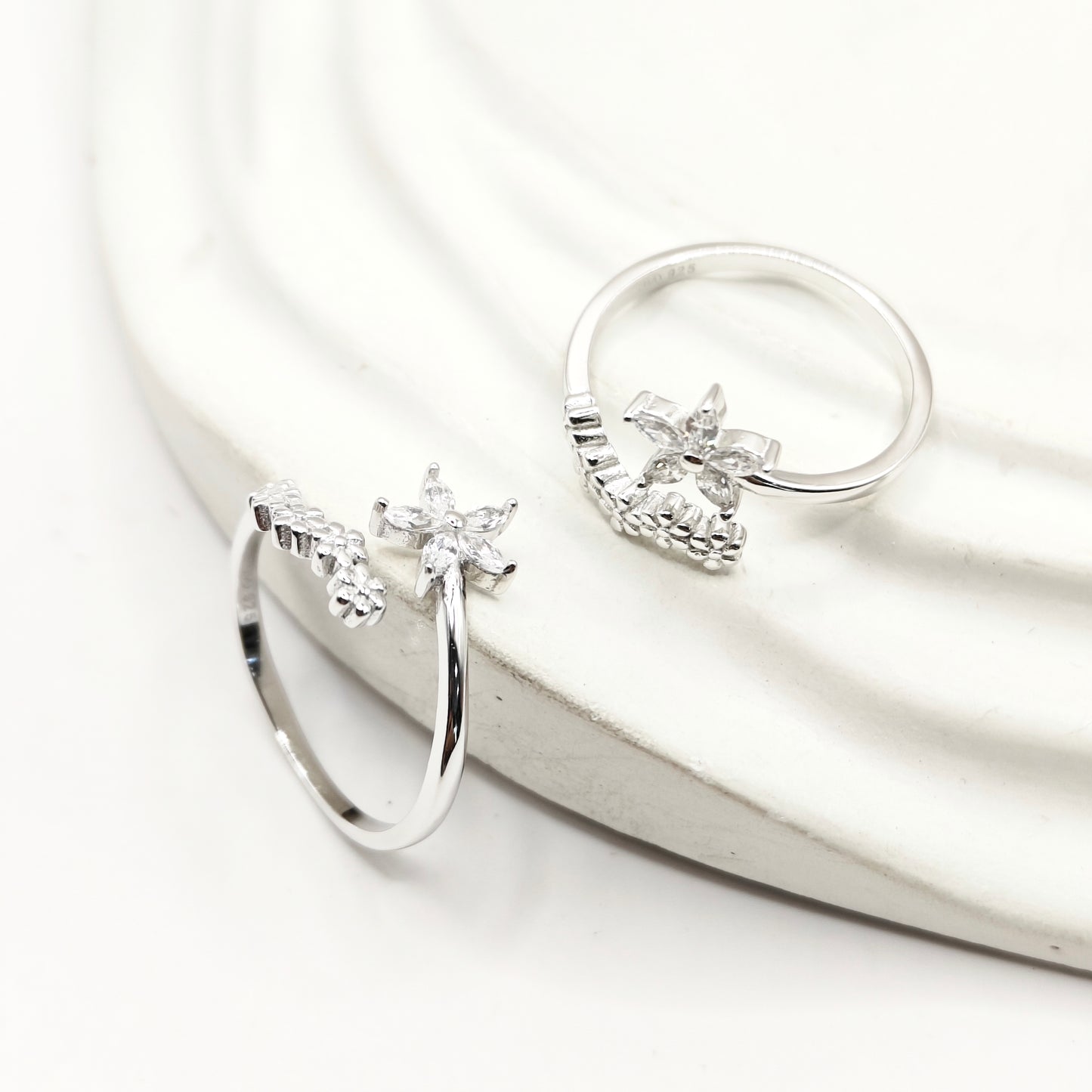 Peony Toering 925 Silver