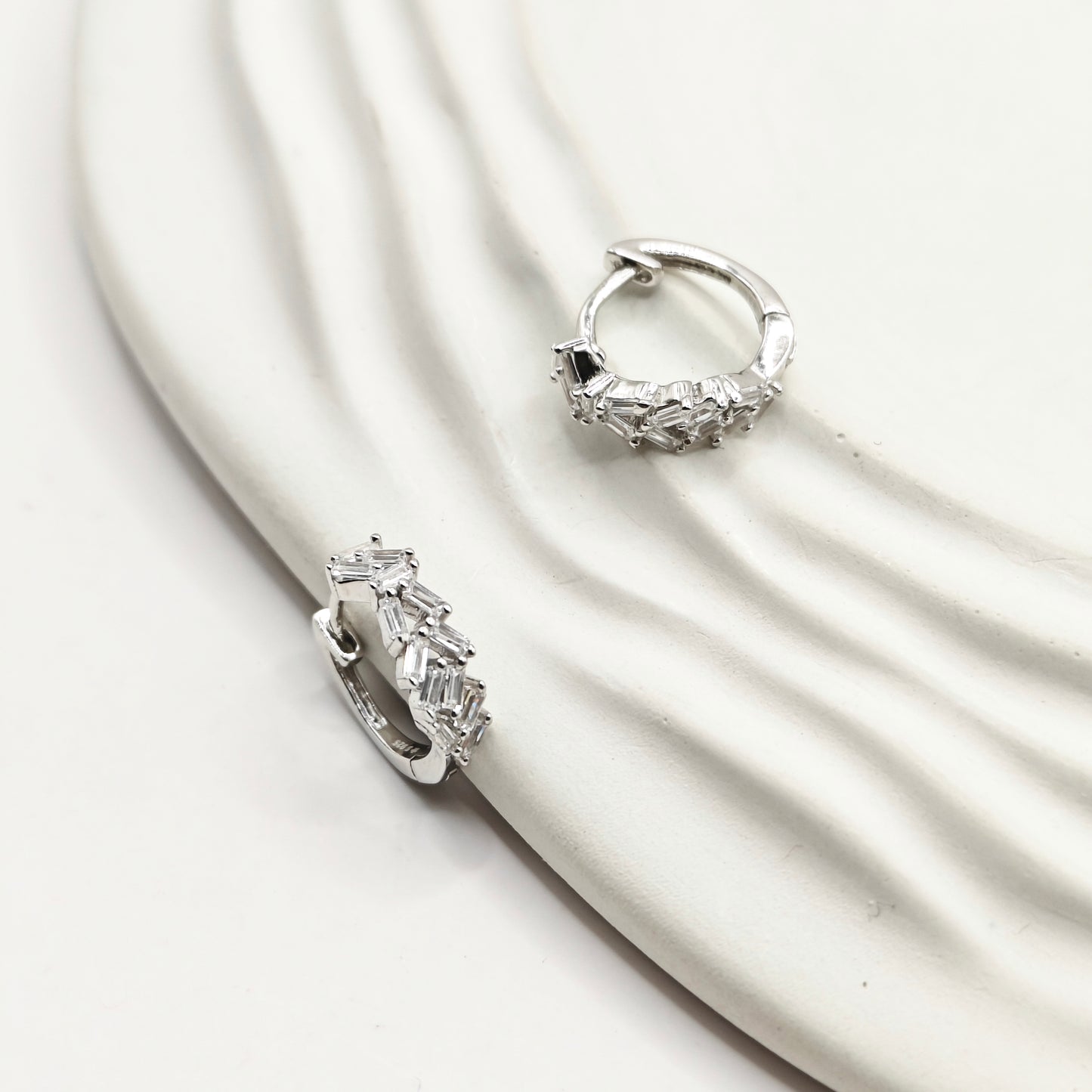 Bauggete Hoop Earrings 925 Silver