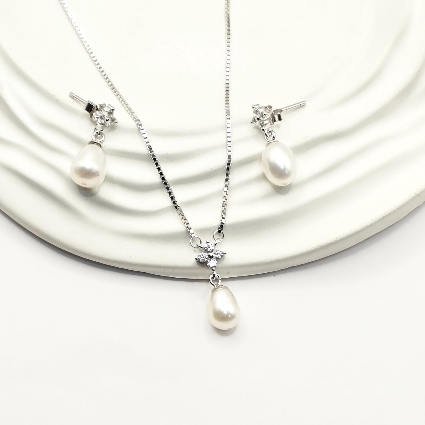 Shelly Pearl Jewellery Set 925 Silver