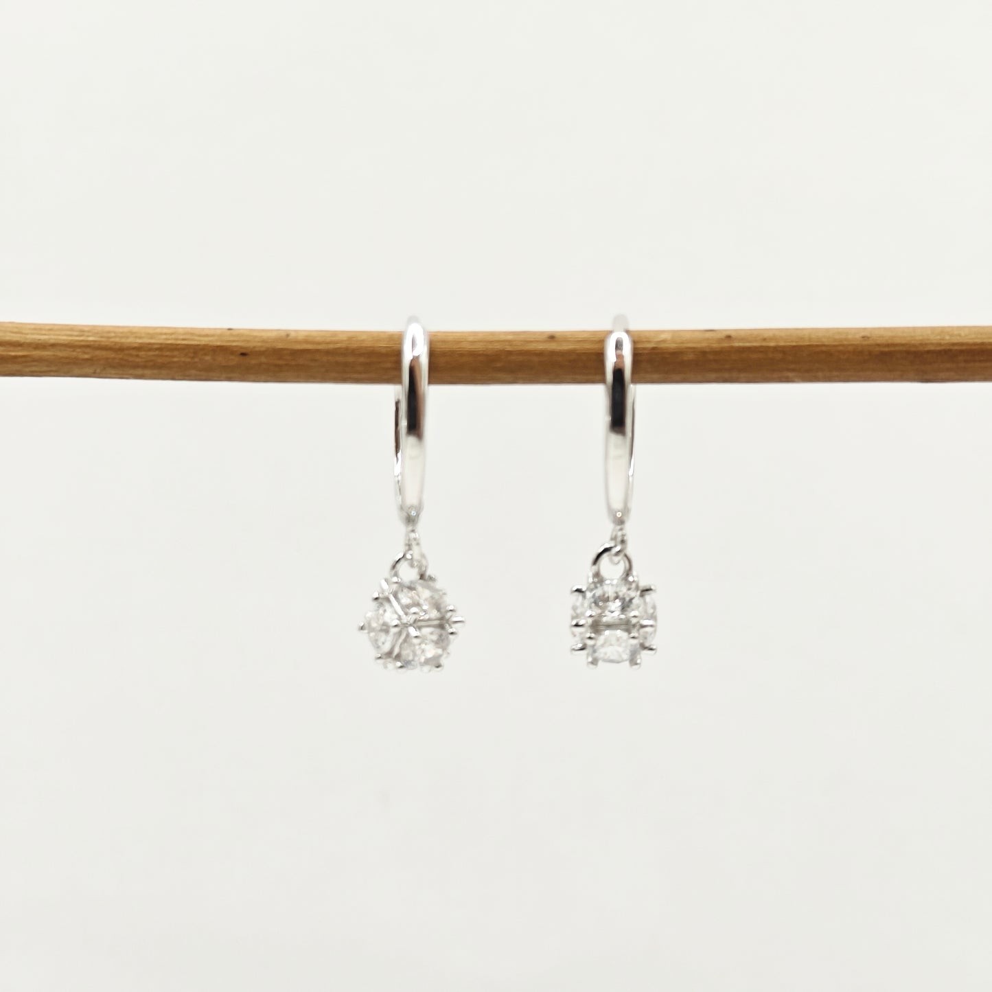 Dazzle Earrings 925 Silver