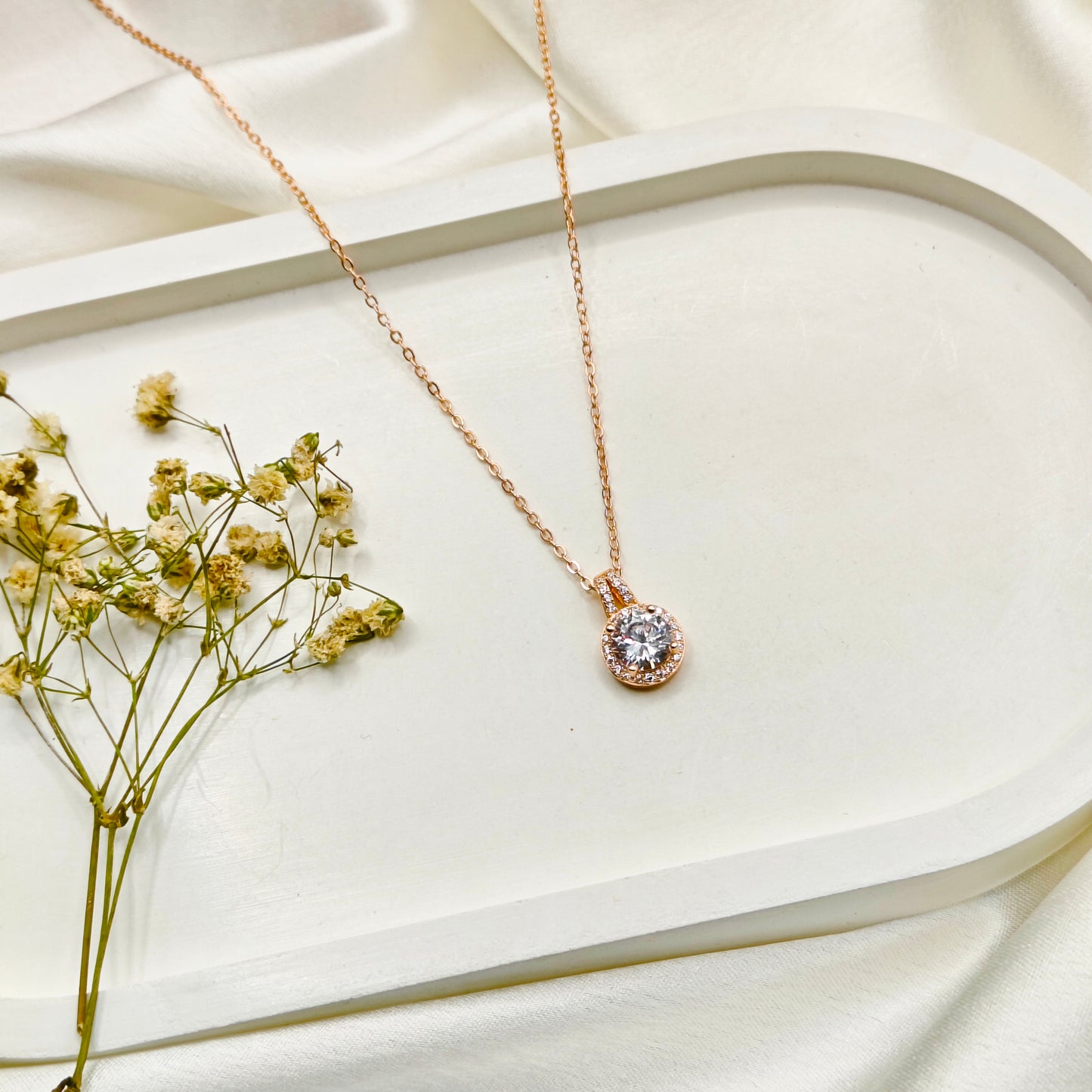 Solitaire Necklace Rosegold Plated 925 Silver