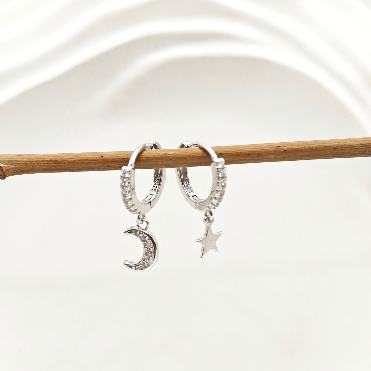 Moon and Star Mismatch Hoop Earrings 925 Silver