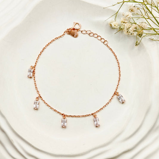 Trinity Charm Rosegold Plated Bracelet 925 Silver