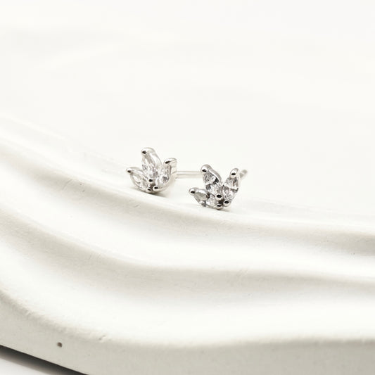Mini Petal Earrings 925 Silver