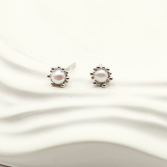 Mini Pearl Earrings 925 Silver